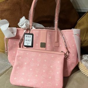 New- Blossom pink MCM medium reversible Liz shopper